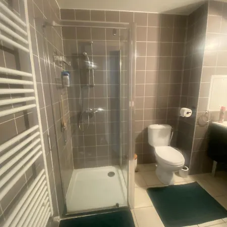 Chambre Privee Sdb Kitchenette Proche De Paris Saint-Ouen  Exterior photo