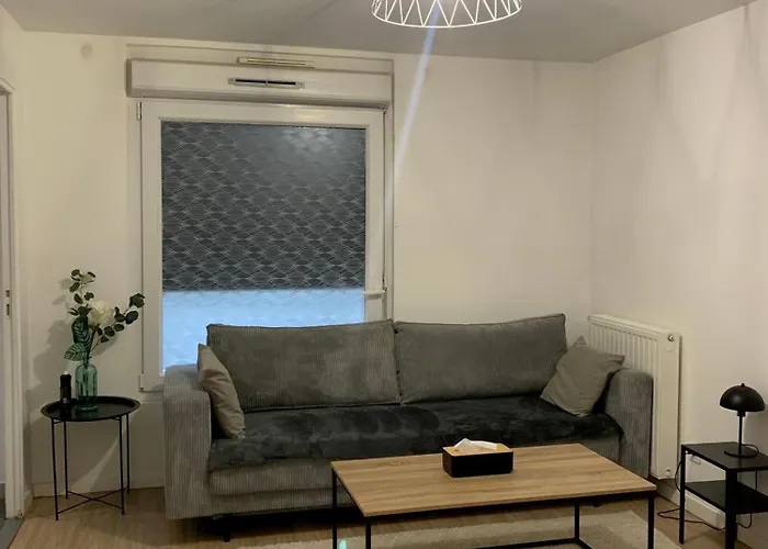Chambre Privee Sdb Kitchenette Proche De Paris